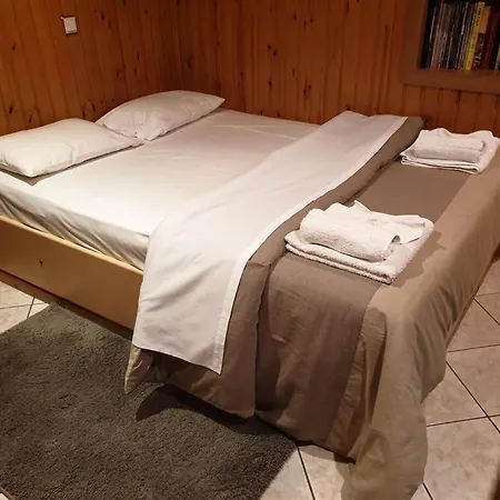 Stone Guesthouse Corinth Εξωτερικό φωτογραφία
