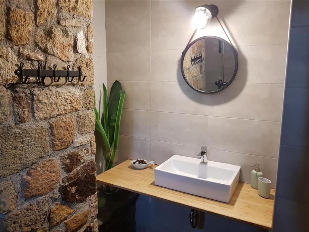 Stone Apartment Corinth
