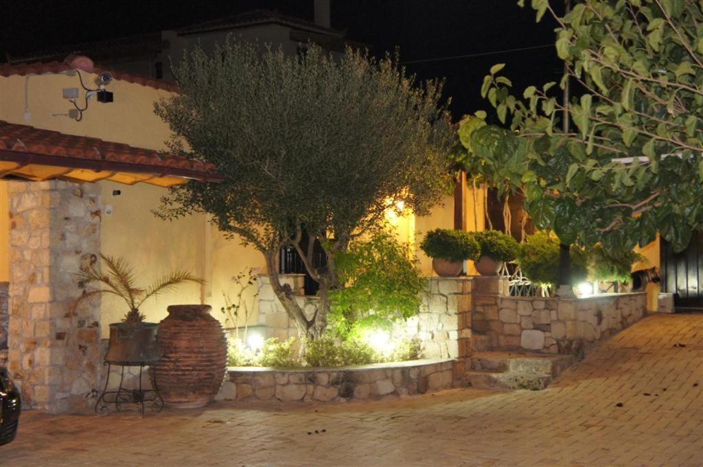 Stone Apartment *